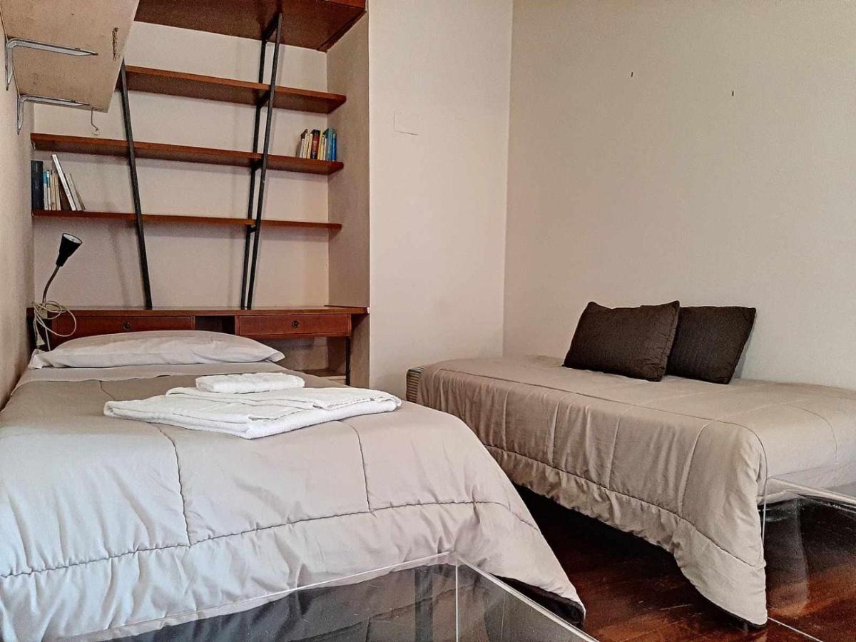 Ospitaci Appartamenti San Salvatore 폴리뇨 외부 사진